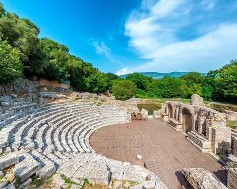 Von Traditionen bis zur Naturpracht & luxuriöse Erholung in Golem-2