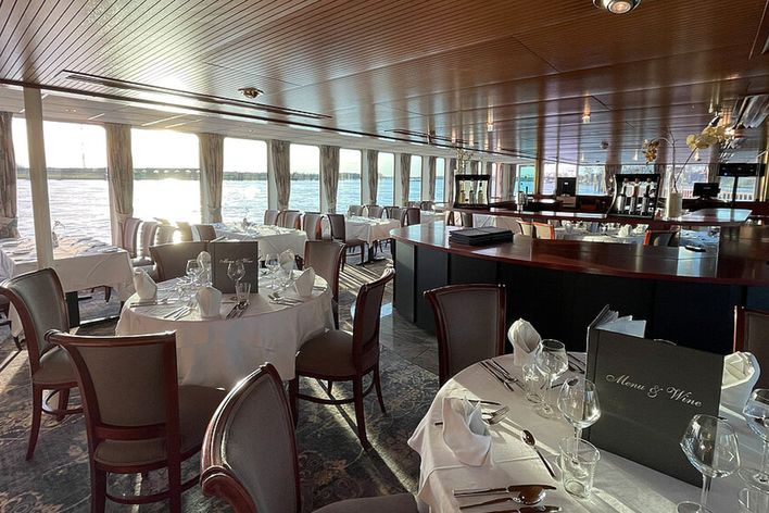 Restaurant der Compass OPERA