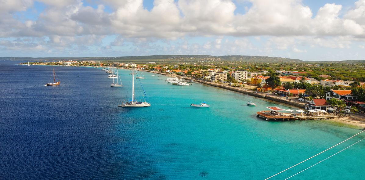 Hafen von Bonaire in der Karibik