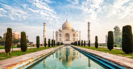 Der Taj Mahal in Agra, Indien – UNESCO-Weltkulturerbe