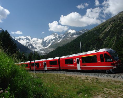 Panoramazug-Rundreise von Luzern bis Zermatt