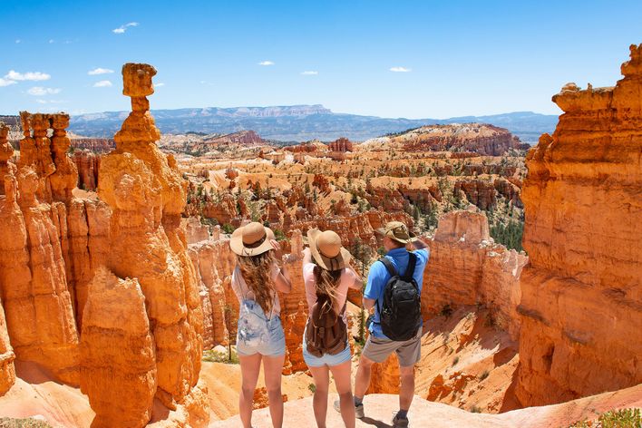 Eine Gruppe von Freunden im Bryce Canyon