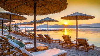 Sonnenuntergang am Strand von Korfu