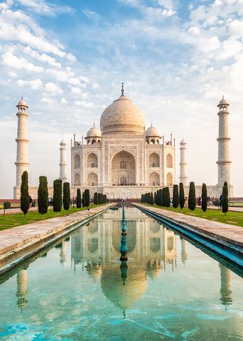 Der Taj Mahal in Agra, Indien – UNESCO-Weltkulturerbe