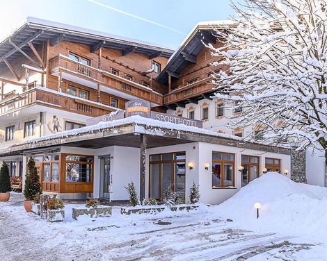 Winterspaß im SCOL Sporthotel Zillertal in Fügen