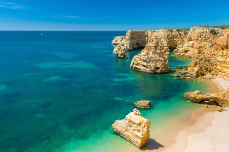 Praia da Marinha an der Algarve