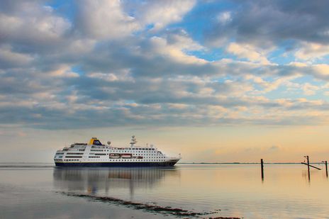 MS Hamburg