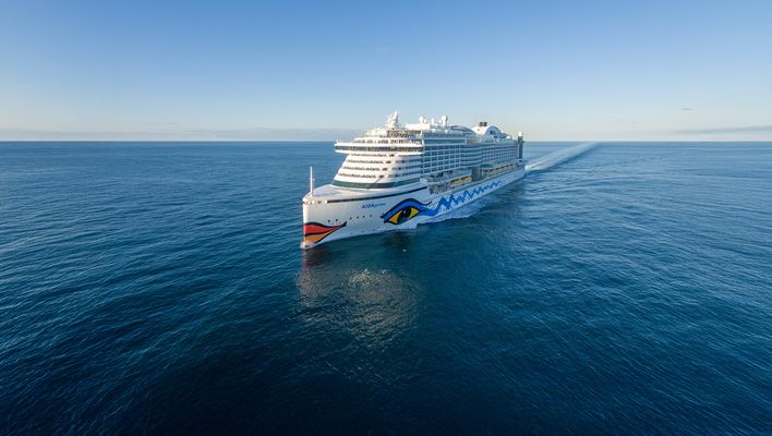 Blick auf das Kreuzfahrtschiff AIDApprima