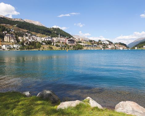 Zugreise mit Panorama: Alpen hautnah erleben von Luzern bis Zermatt-0