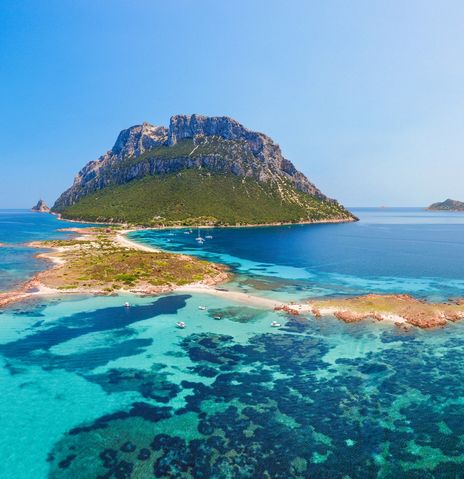 Küste von Sardinien in Italien