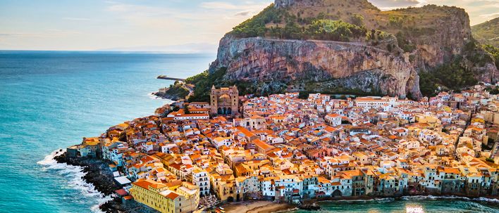 Blick auf Cefalu