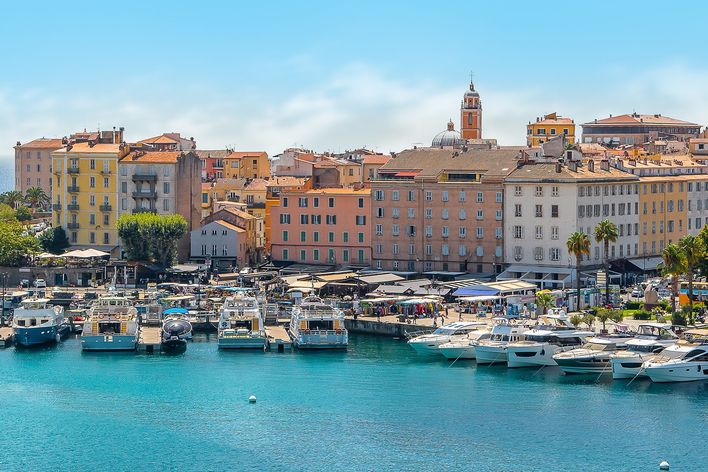Hafen von Ajaccio