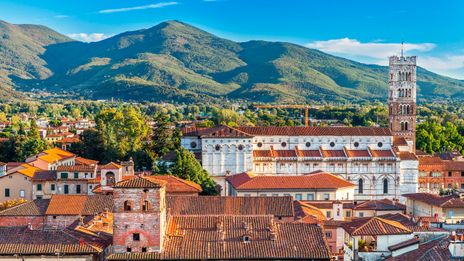 Blick auf die Stadt Lucca in der Toskana