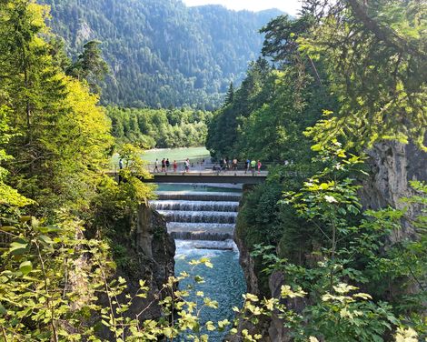 Von Steeg am Arlberg ins historische Augsburg-1