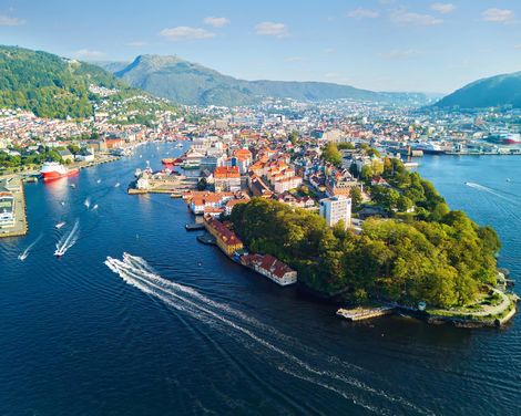 Zwischen Fjorden, Küsten und faszinierenden Bahnstrecken-0