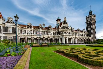 Historisches Bahnhofsgebäude in Dunedin in Neuseeland