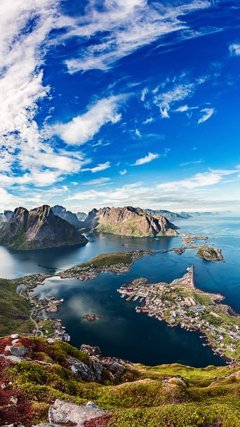 Blick auf die Inselgruppe Lofoten