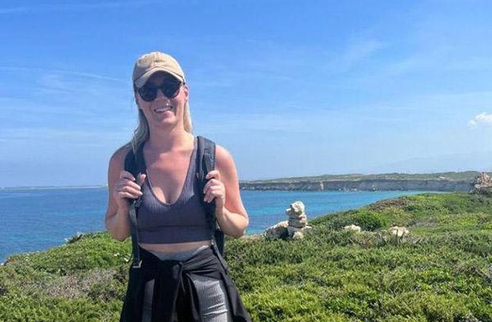 Expertin Katharina während ihrer Wanderreise auf Sardinien