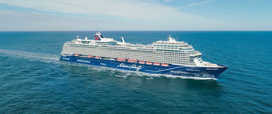 Mein Schiff 7 auf hoher See