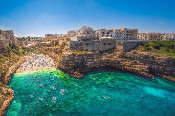 Blick auf Polignano a Mare