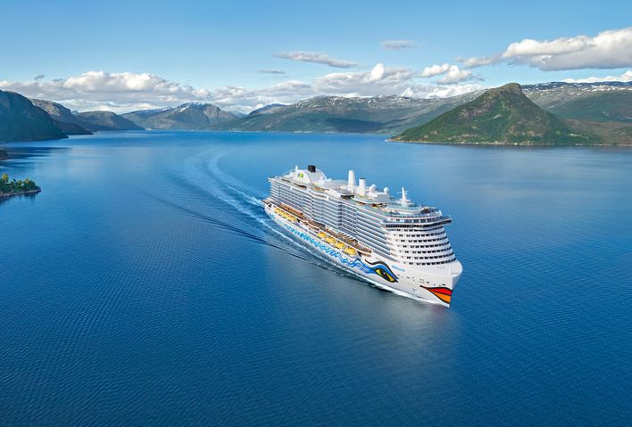 AIDA Cosma auf hoher See