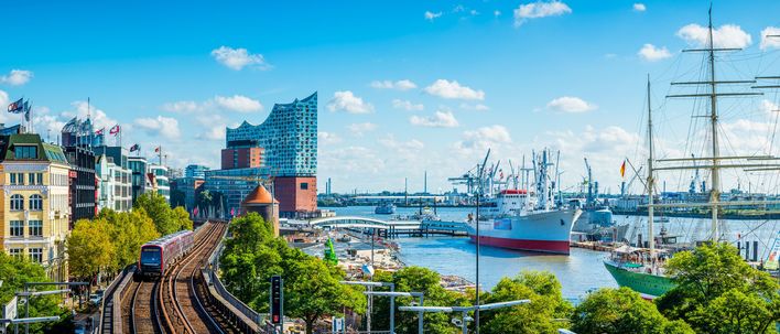 HafenCity in Hamburg mit moderner Architektur