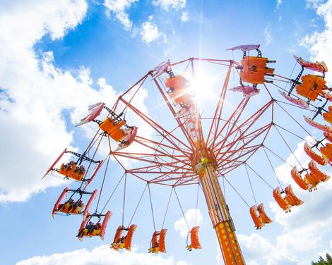 Spiel und Spaß im Movie Park Germany mit Aufenthalt in Oberhausen