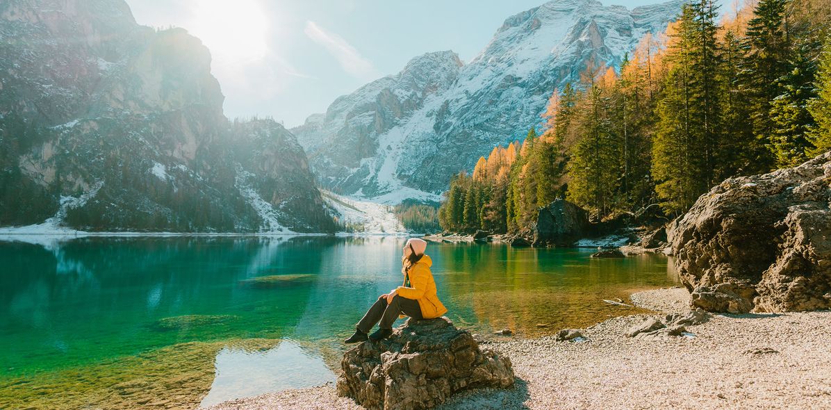 Frau beim Wandern in Südtirol