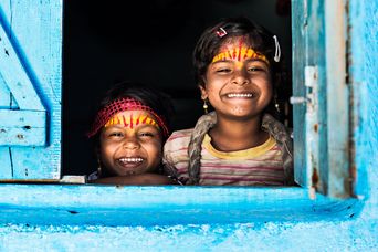 Kinder in Mumbai