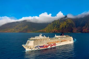 Pride of America auf Kreuzfahrt