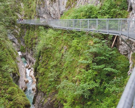 Wandererlebnis von der Partnachklamm bis zum Eibsee-1