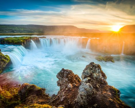 Rundreise ab/an Reykjavík inkl. Besuch des mächtigsten Wasserfalls Europas