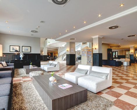 Familienzeit im TUI Kids Club Van der Valk Resort-2