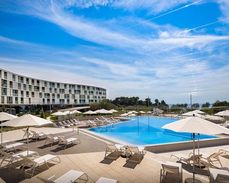 Family Hotel Amarin-0