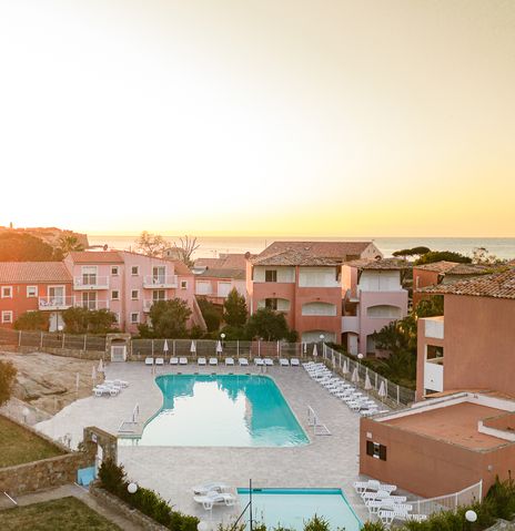 Hotel Maristella bei Sonnenuntergang