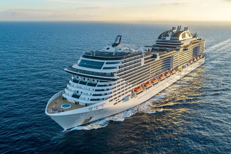 MSC Grandiosa auf hoher See