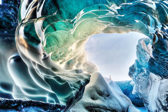 Eishöhle Joekulsargljufur im Vatnajoekull Nationalpark