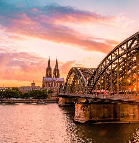 Sonnenuntergang in Köln
