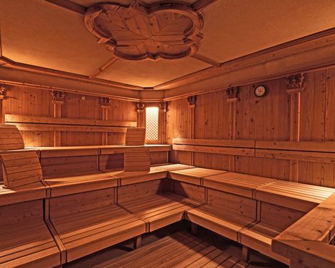 4-Sterne-Hotel Höllroah in Kappl