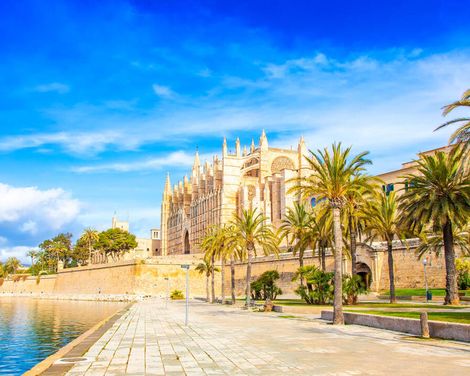 Kreuzfahrt mit AIDAstella ab/an Palma de Mallorca mit 2 Vorübernachtungen auf Mallorca-1