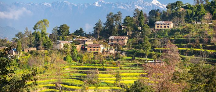 Terassenfelder bei Nagarkot mit Blick auf das grüne Hochland Nepals