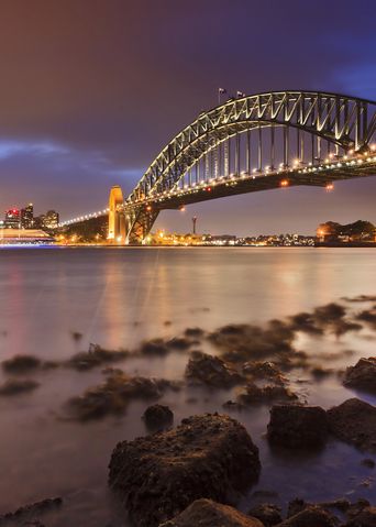 Harbor Bridge in Sydney bei Nacht