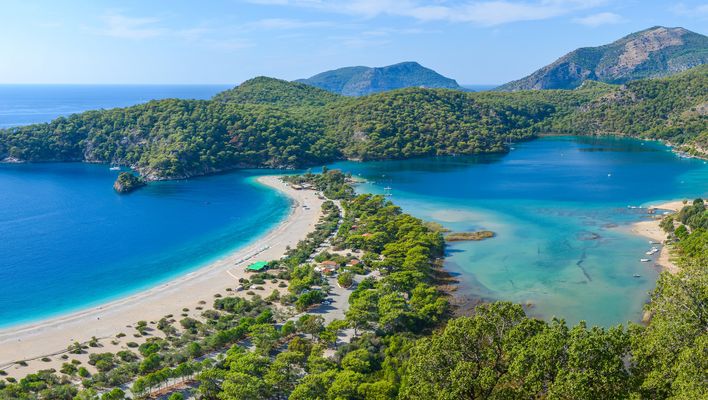Strand an der Türkischen Ägäis