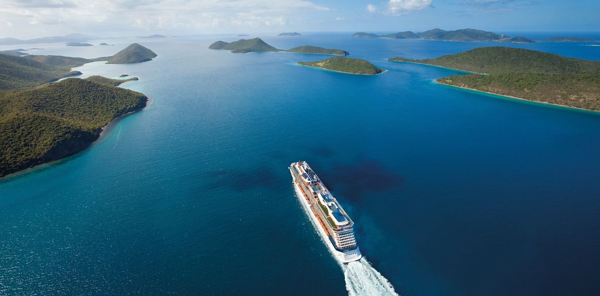 Luftaufnahme der Celebrity Solstice