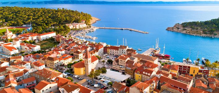 Luftaufnahem von Makarska in Kroatien