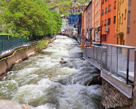 Geheime Juwelen der Pyrenäen ohne Hotelwechsel entdecken-2