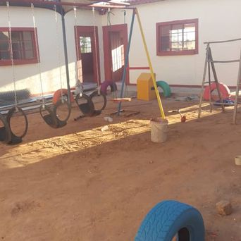 Schulhof der Schule in Namibia