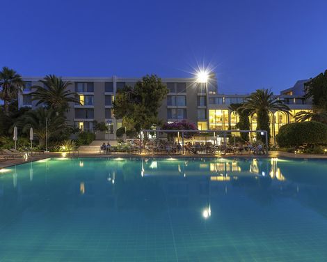 Caravia Beach Hotel & Bungalows-0