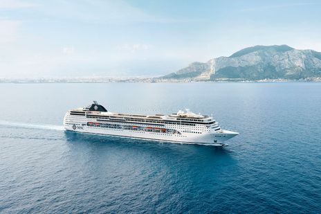 MSC Lirica auf hoher See