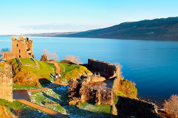 Urquhart Castle bei Loch Ness